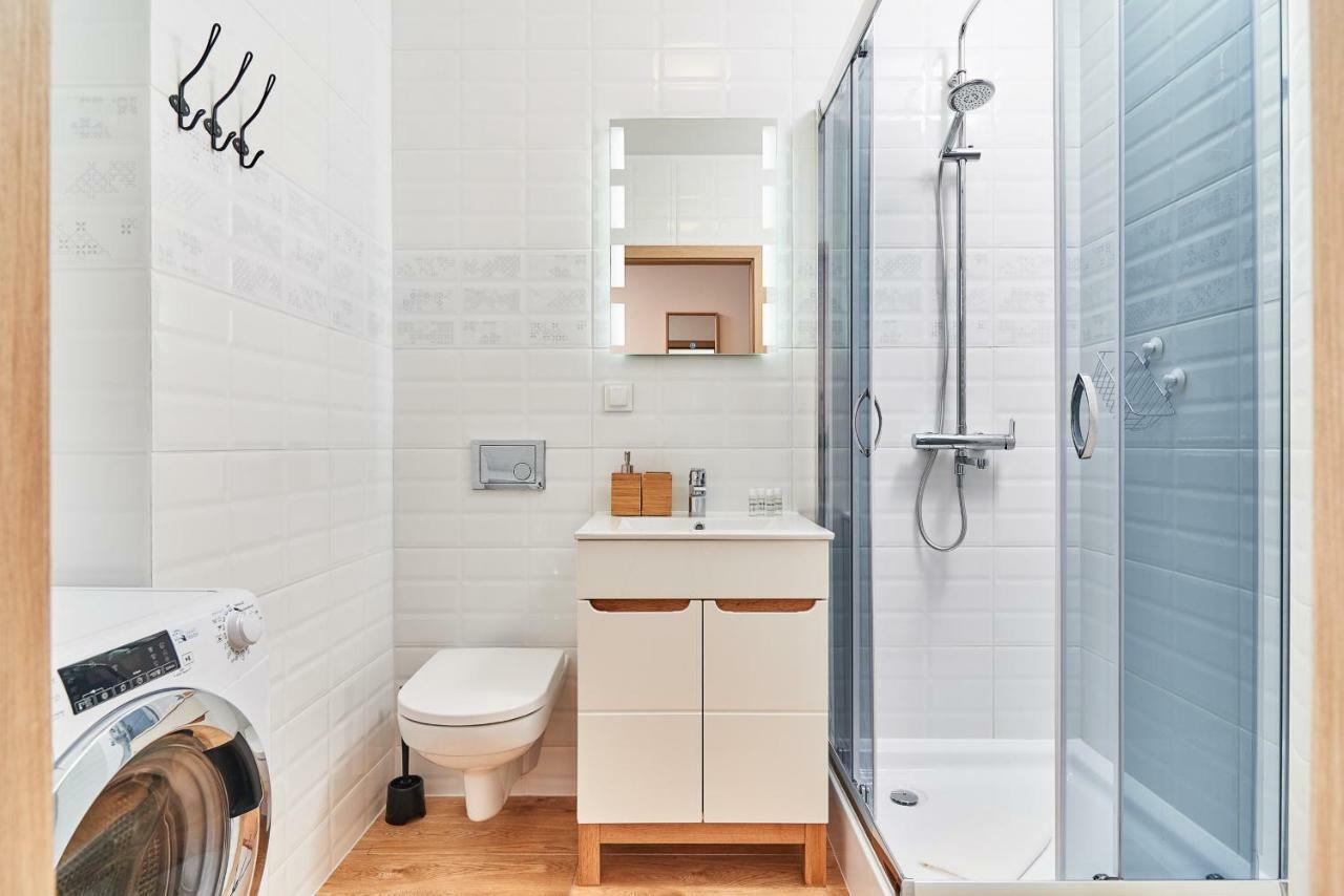 Vintage Apartment In New Estate With Parking - Krzyki Wroclaw By Noclegi Renters Extérieur photo